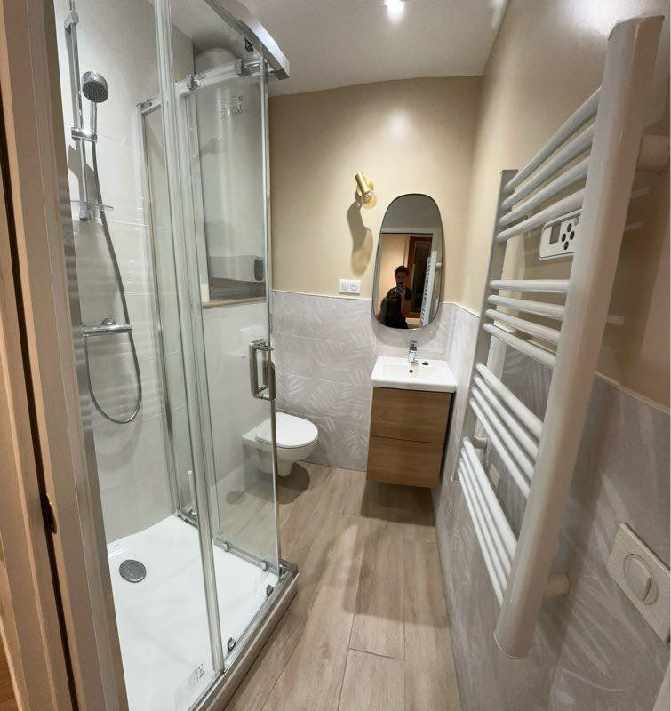 
                                                Location
                                                 Studio Annecy 20m2