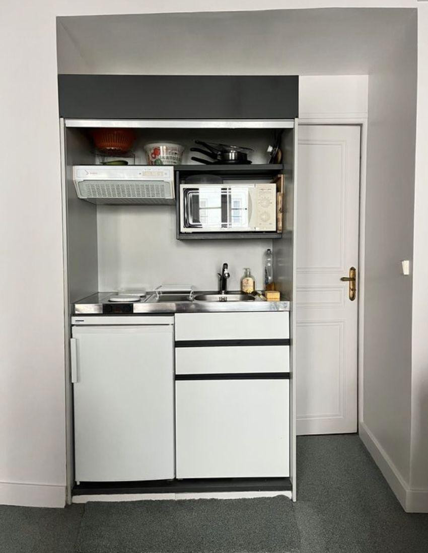 
                                                Location
                                                 Studio au coeur de Saint Germain des Près Paris 6è