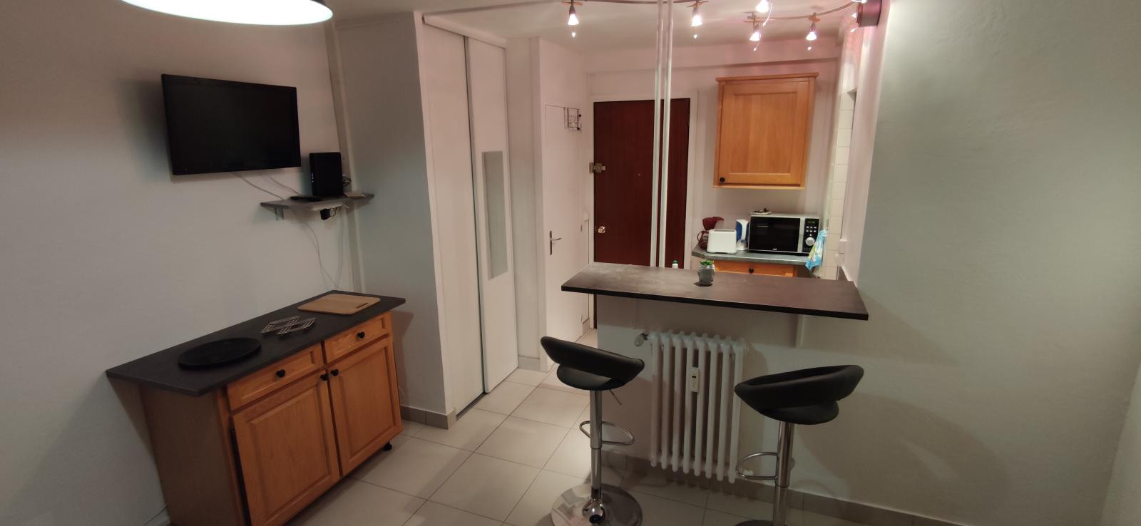 
                                                Location
                                                 Studio au ferry campra meublé