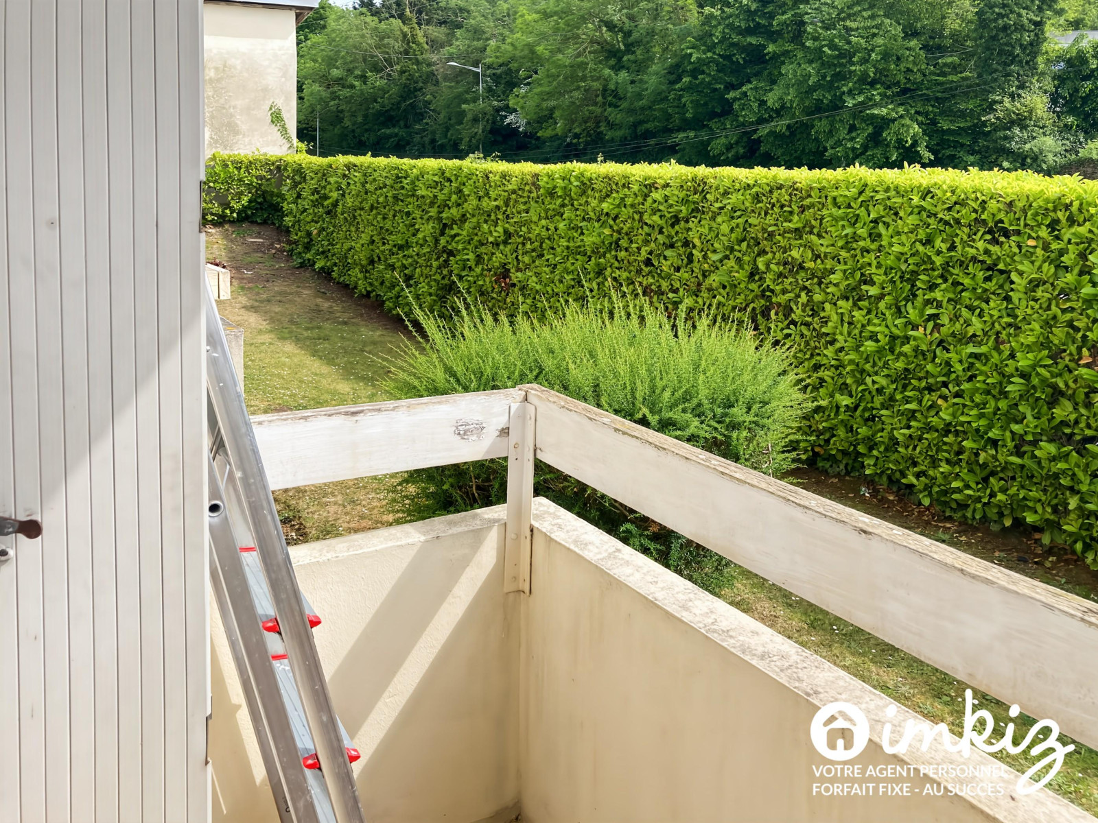 
                                                Vente
                                                 Studio  avec balcon, parking et cave