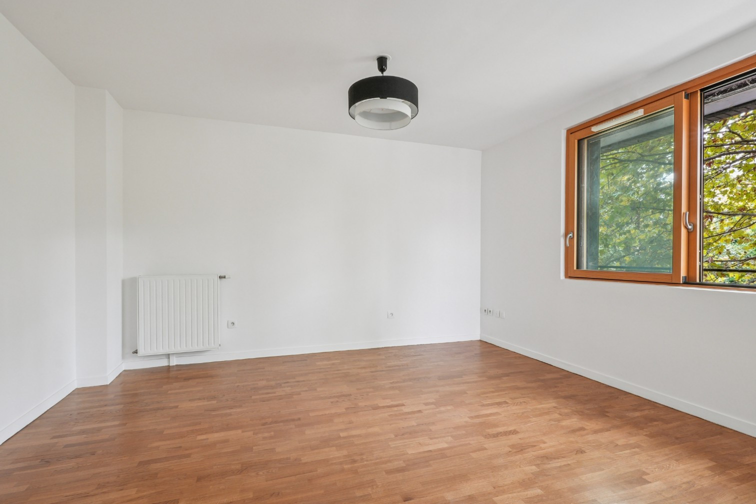 
                                                Vente
                                                 Studio avec balcon - Saint-Ouen