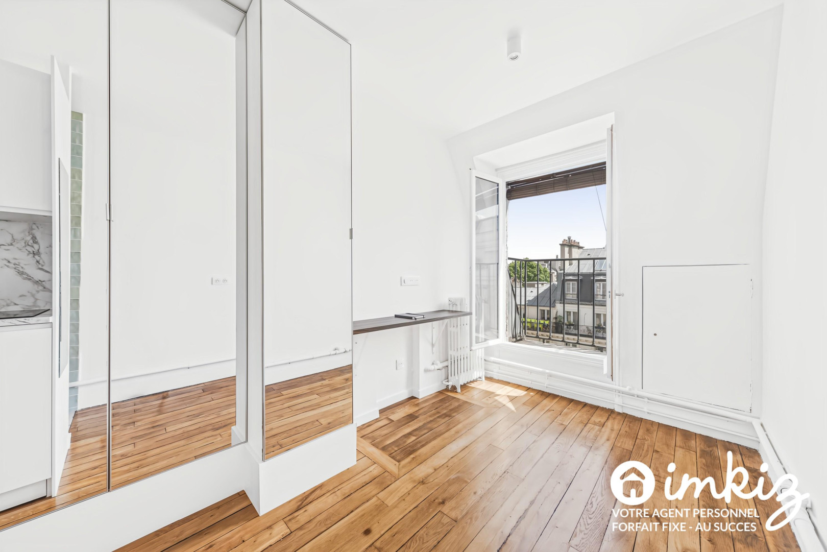 
                                                Vente
                                                 Studio avec balcon, vue exceptionnelle