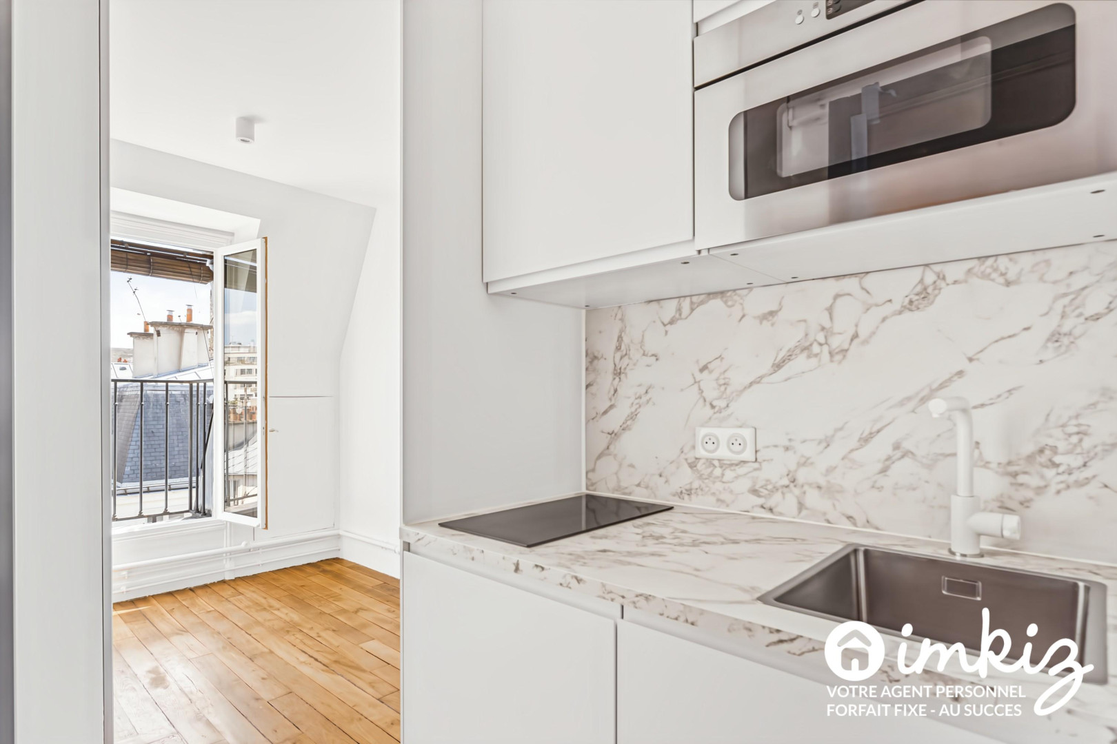 
                                                Vente
                                                 Studio avec balcon, vue exceptionnelle