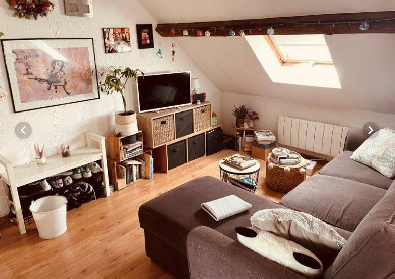 
                                                Location
                                                 Studio avec beaucoup de cachet à Strasbourg