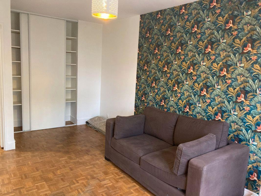 
                                                Location
                                                 Studio avec parking à louer – Créteil Village,