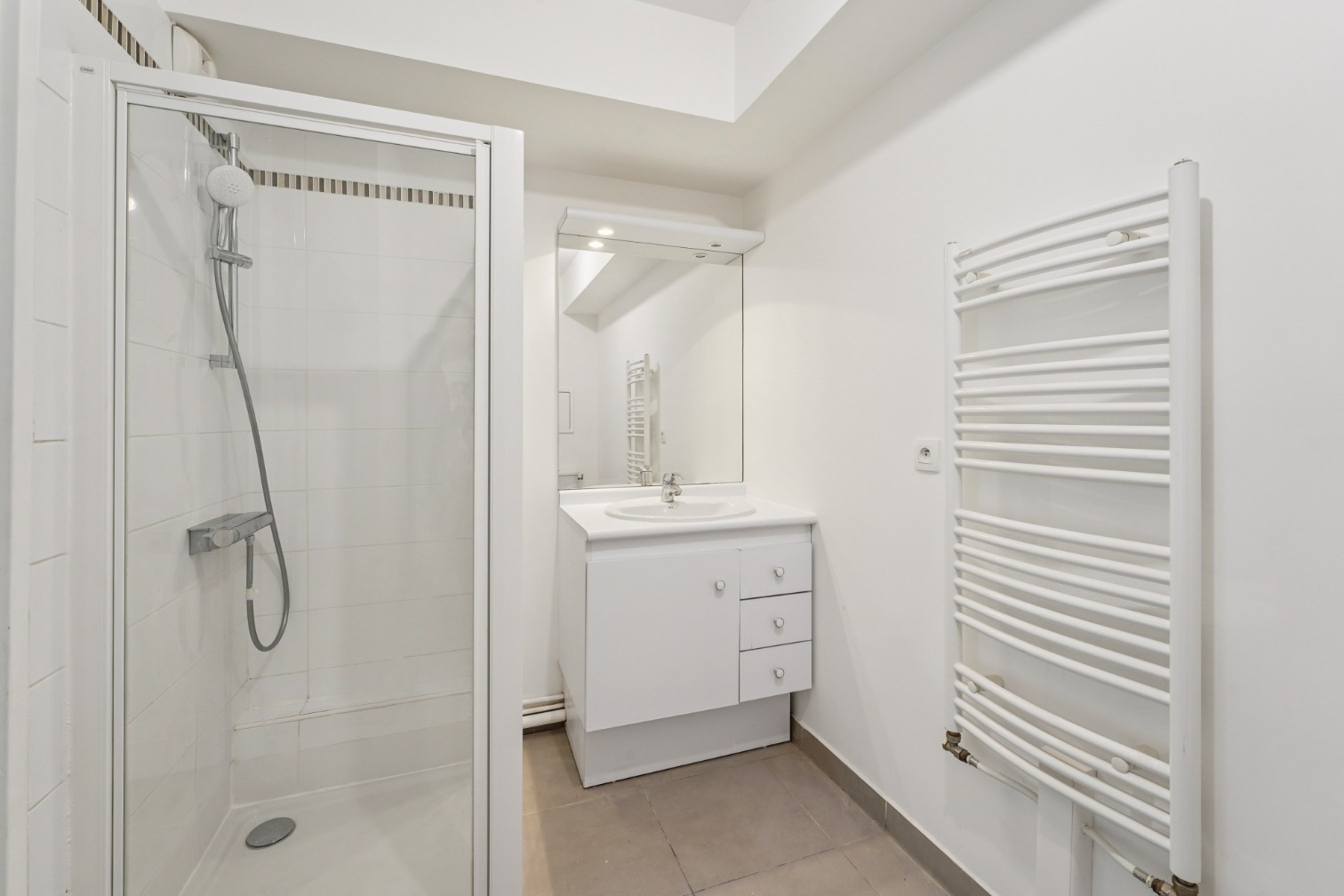 
                                                Vente
                                                 Studio avec terrasse - Cergy