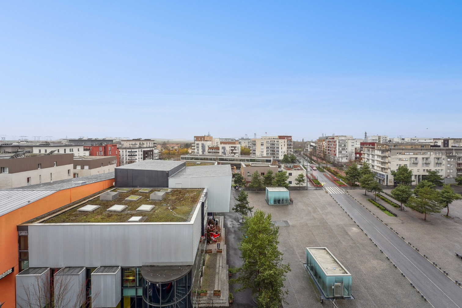 
                                                Vente
                                                 Studio avec terrasse - Cergy