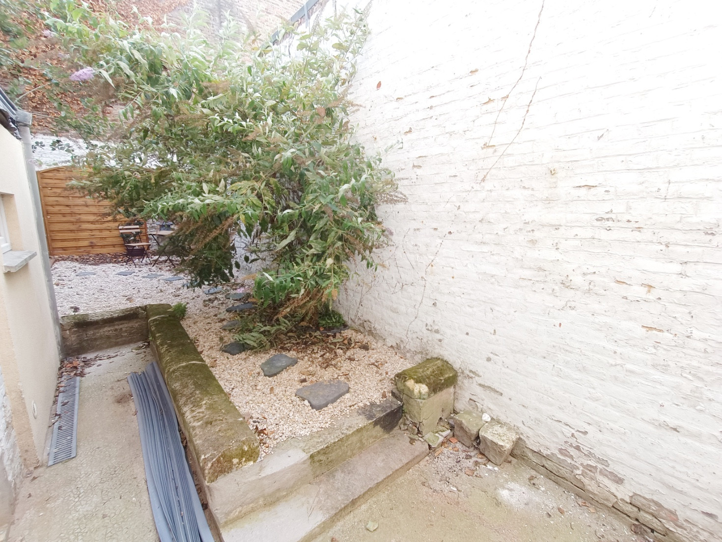 
                                                Location
                                                 Studio avec terrasse et salle de sport