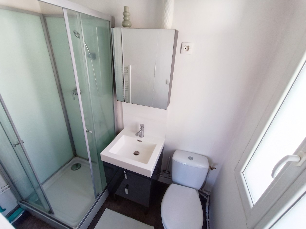 
                                                Location
                                                 Studio avec terrasse privée St-Honoré Amiens