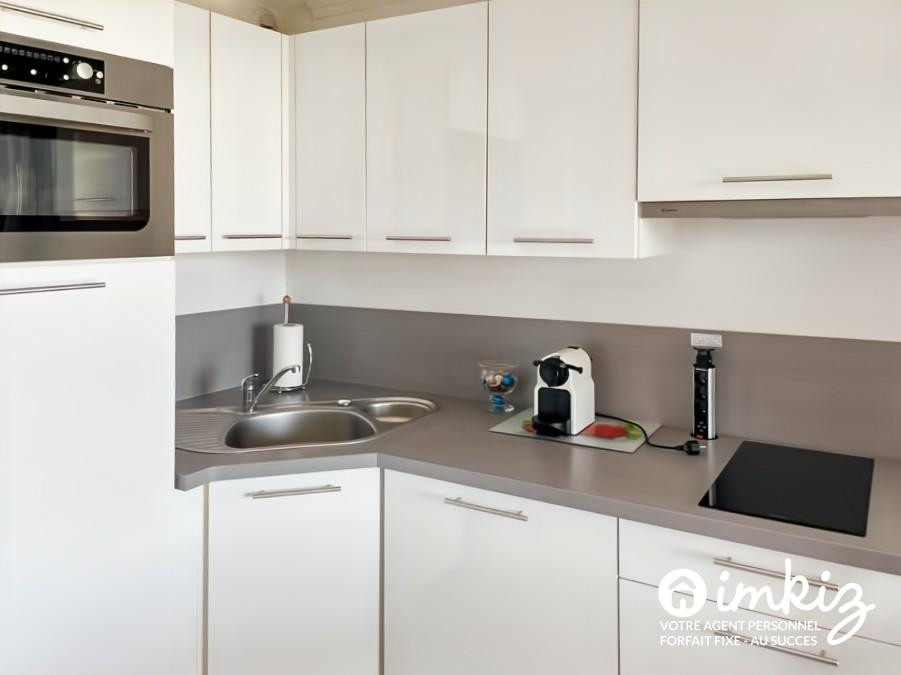 
                                                Vente
                                                 Studio avec terrasse vue mer au Cap Esterel
