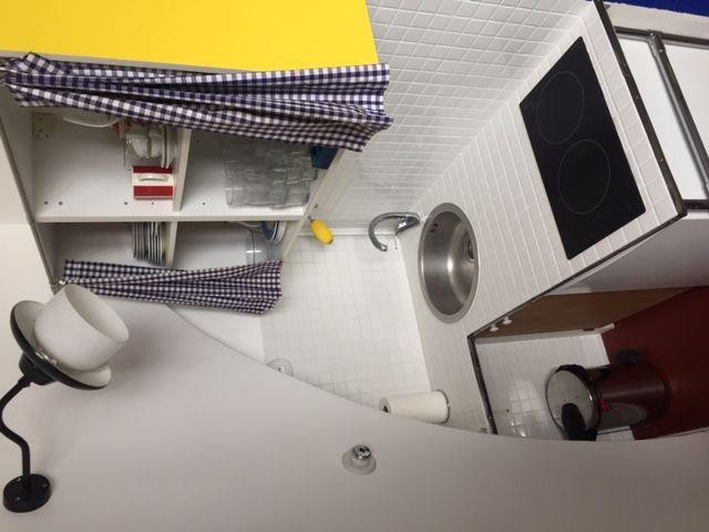 
                                                Location
                                                 Studio Bauhaus Paris Etoile 17m2 - 4m sous plafond