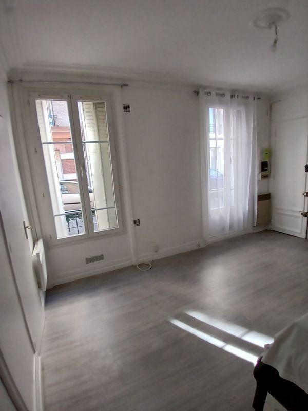 
                                                Location
                                                 Studio Bois-Colombes