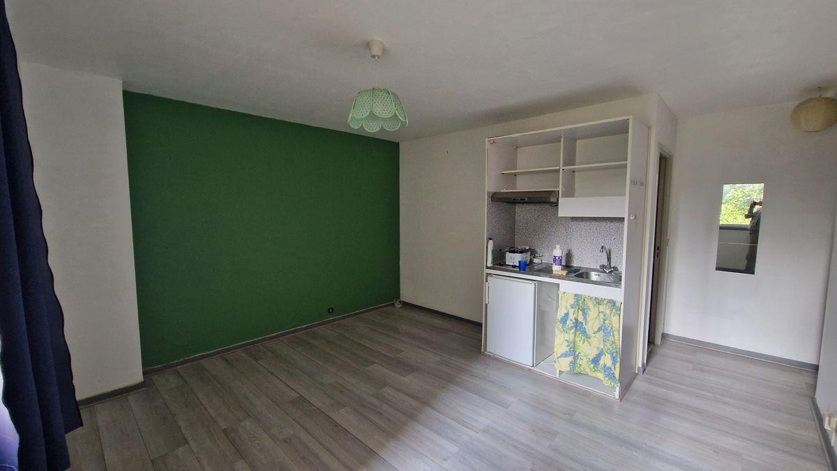 
                                                Location
                                                 Studio Bordeaux centre