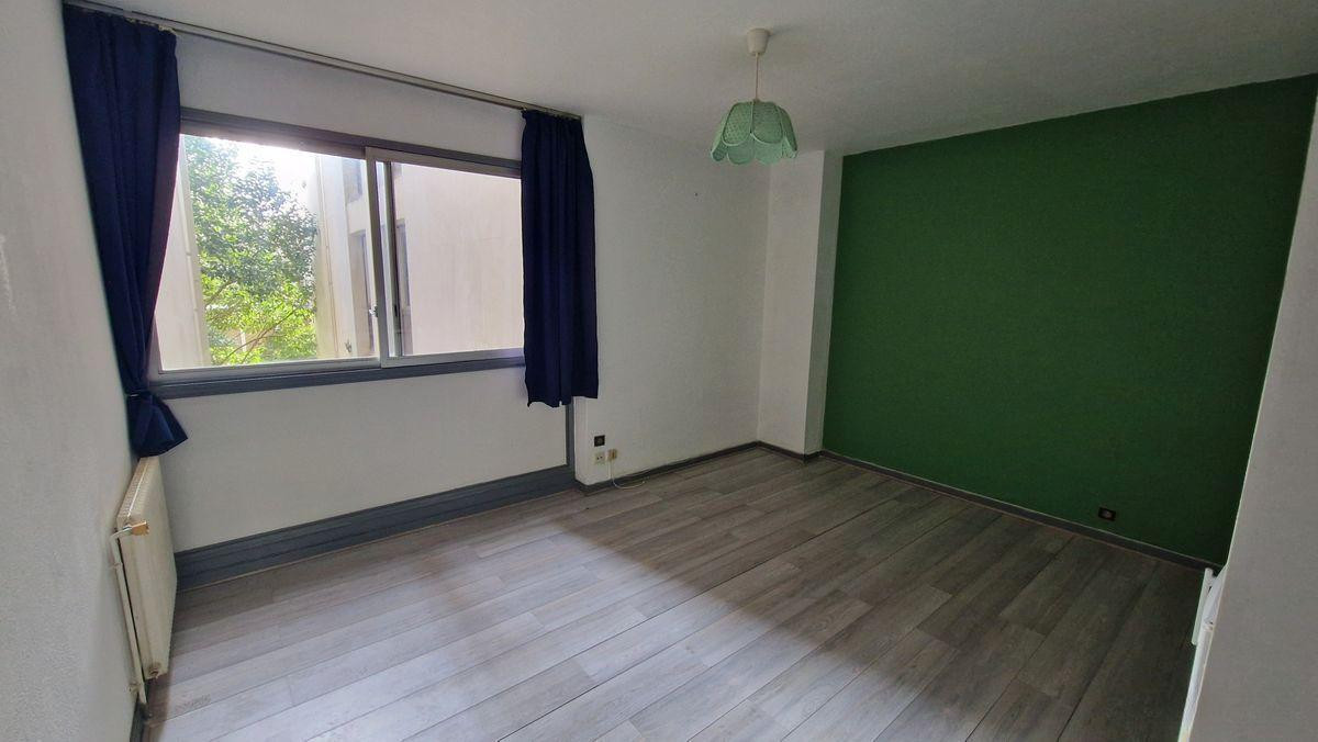 
                                                Location
                                                 Studio Bordeaux centre