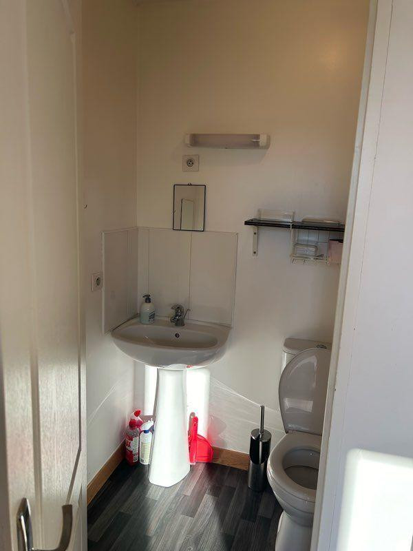 
                                                Location
                                                 Studio Bron les 7 chemins
