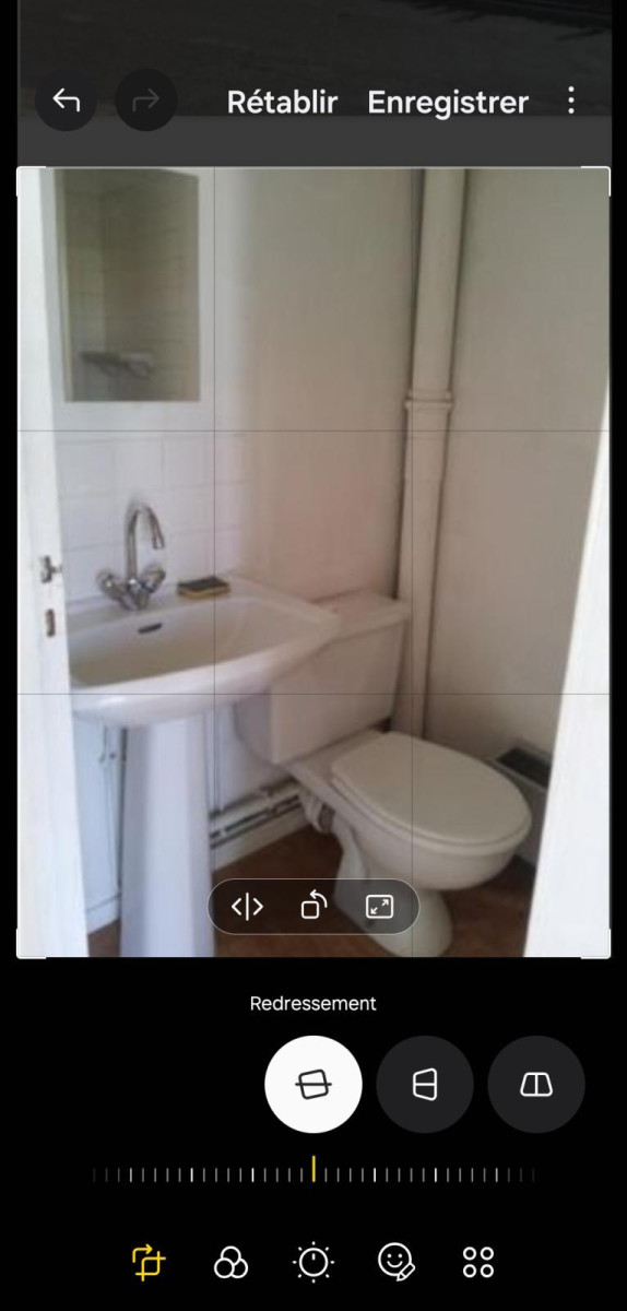 
                                                Location
                                                 Studio calme