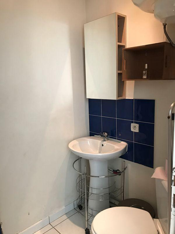 
                                                Location
                                                 Studio calme à louer en plein centre de lyon- dès