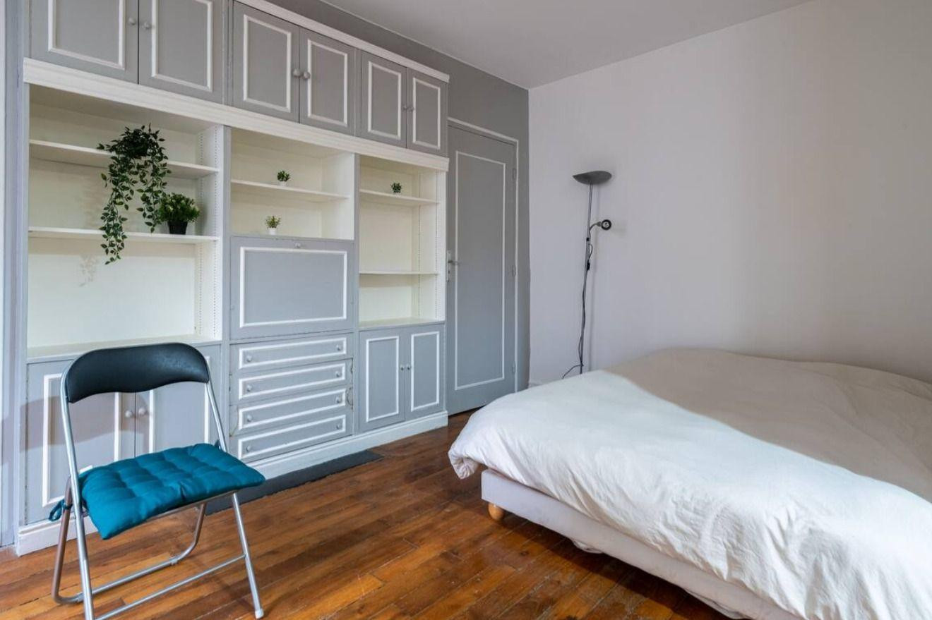 
                                                Location
                                                 Studio Calme et Équipé près de Montmartre