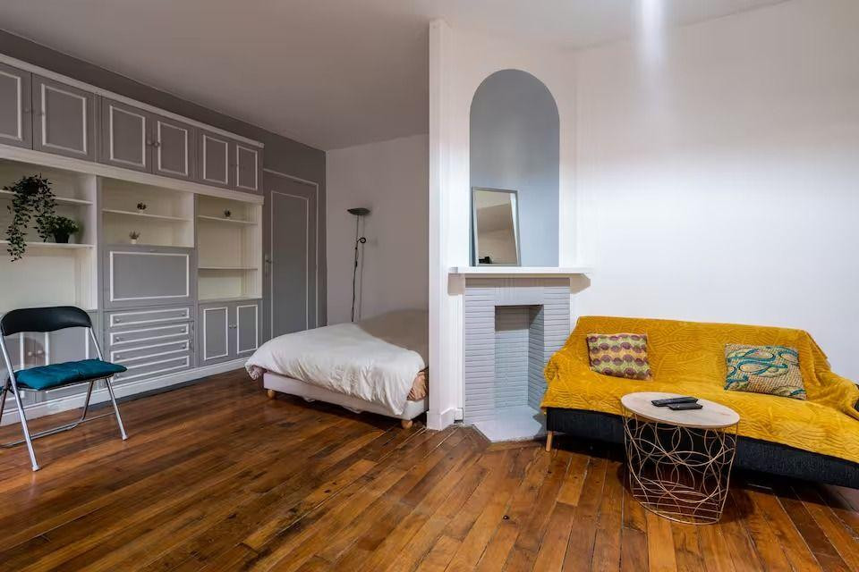 
                                                Location
                                                 Studio Calme et Équipé près de Montmartre