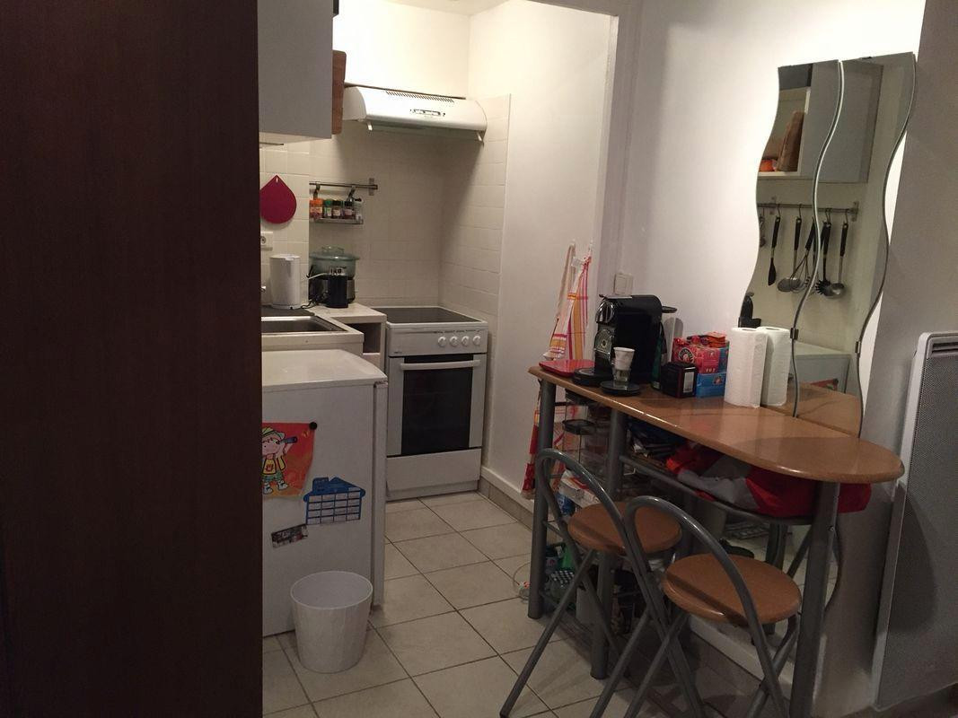 
                                                Location
                                                 Studio calme et rénové – Quartiers Ledru Rollin