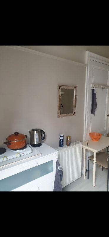 
                                                Location
                                                 Studio centre ville au calme