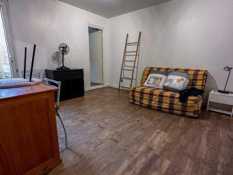 
                                                Colocation
                                                 Studio centre ville Bordeaux