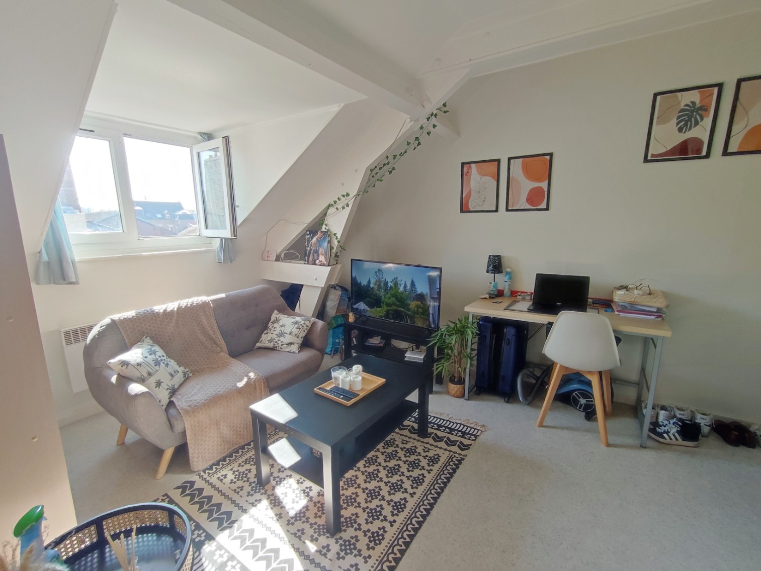 
                                                Location
                                                 Studio centre-ville d’Amiens proche fac