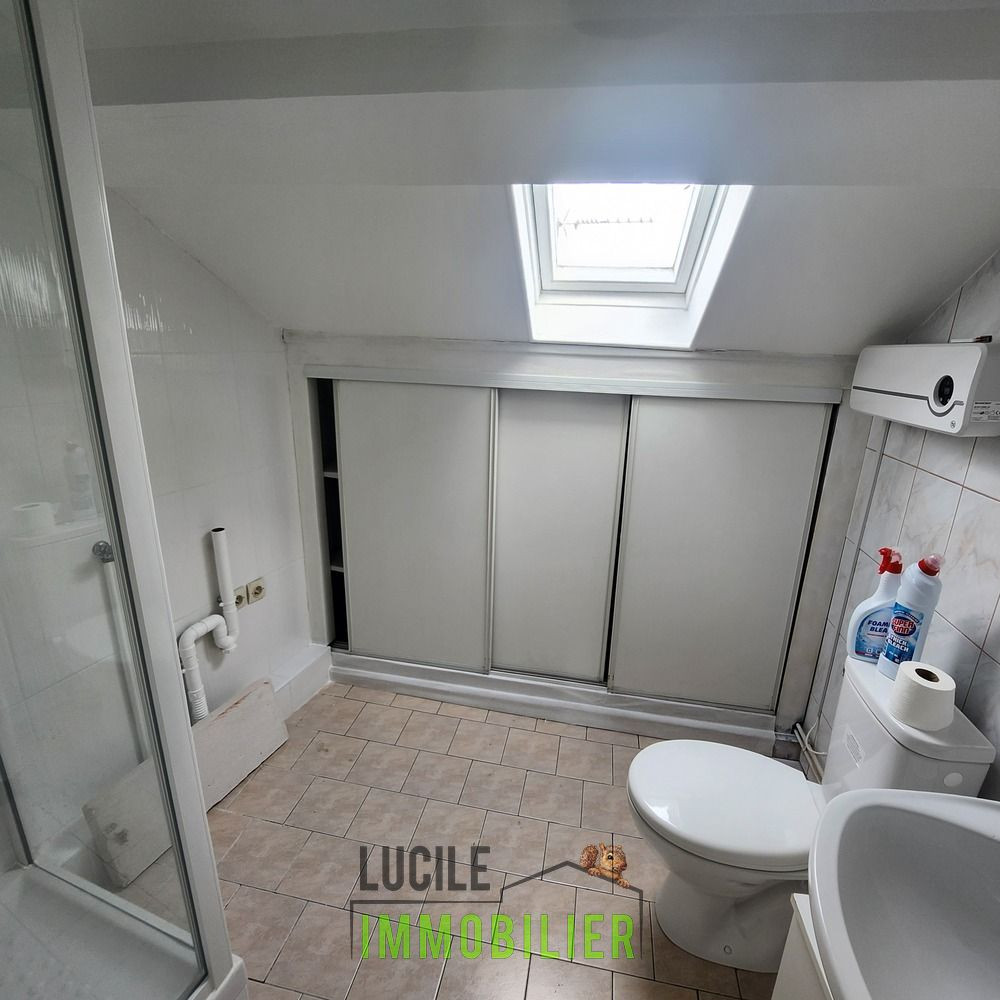 
                                                Location
                                                 Studio centre ville de Clermont