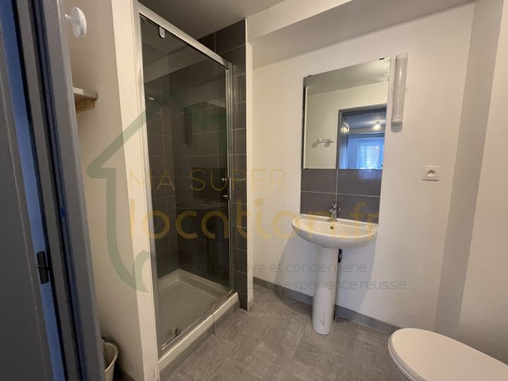 
                                                Location
                                                 STUDIO CENTRE VILLE ST QUENTIN