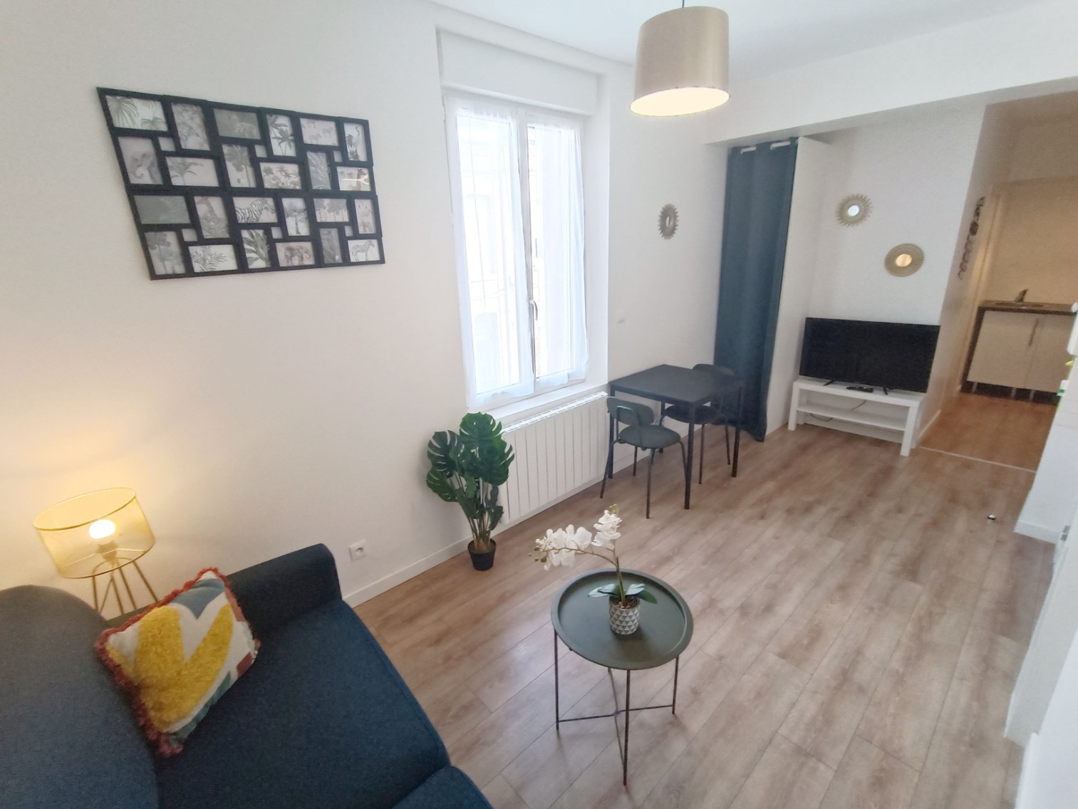 
                                                Location
                                                 Studio chaleureux meublé Amiens Sud