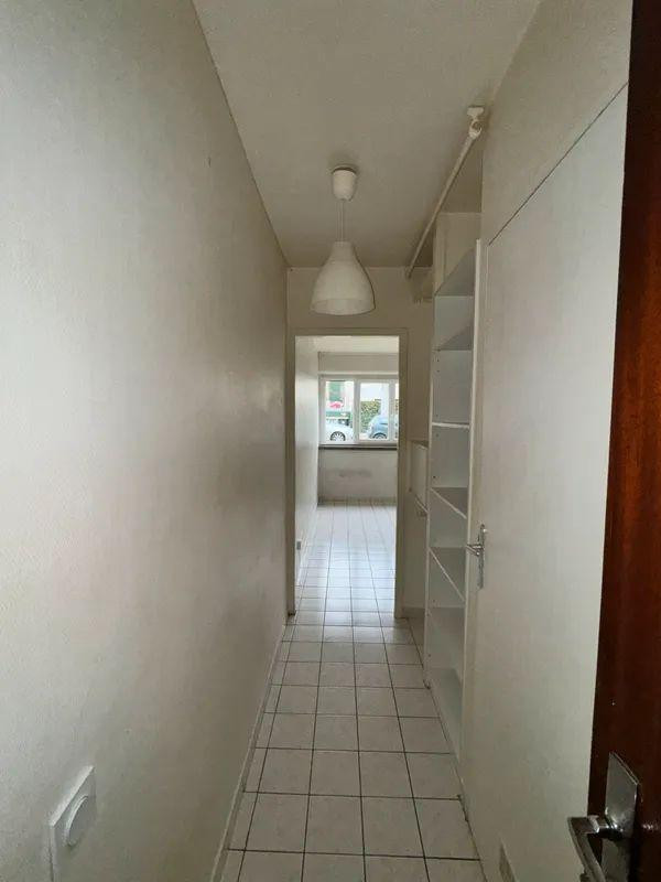 
                                                Location
                                                 Studio Clermont Ferrand