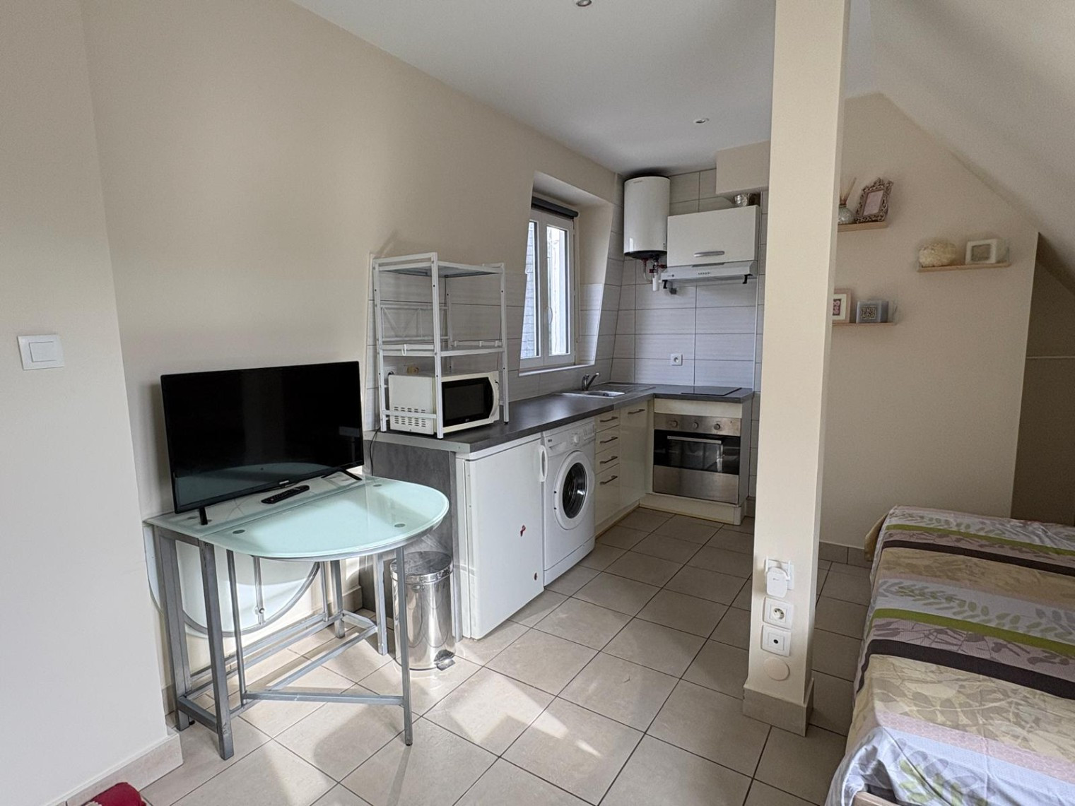 
                                                Vente
                                                 Studio - Cœur de Passy - Vue Tour Eiffel