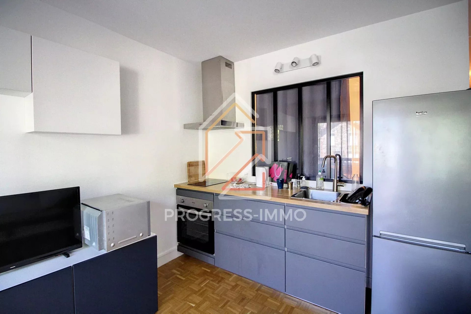 
                                                Location
                                                 Studio Confortable à Louer à Saint-Maur-des-Fossés