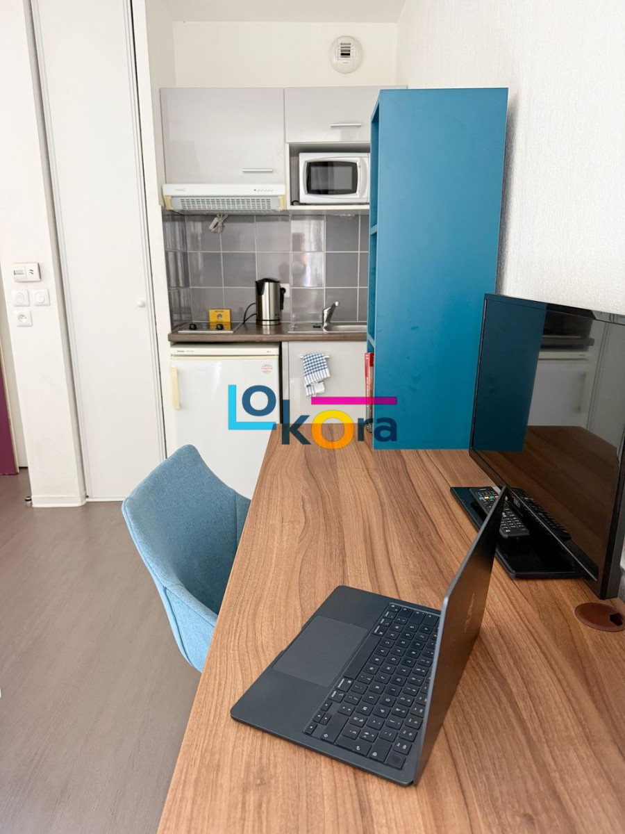 
                                                Location
                                                 Studio Cosy proche de la Fac