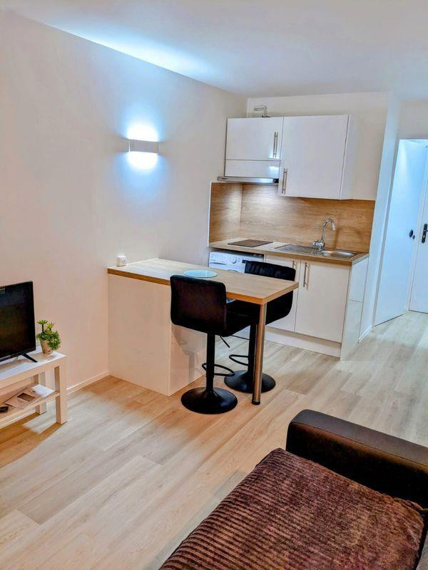 
                                                Location
                                                 Studio Courbevoie La Défense de 18 m2 meublé