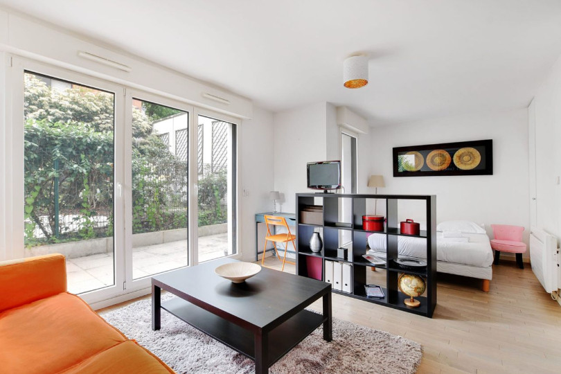 
                                                Location
                                                 Studio cozy meuble libre de suite - Courbevoie
