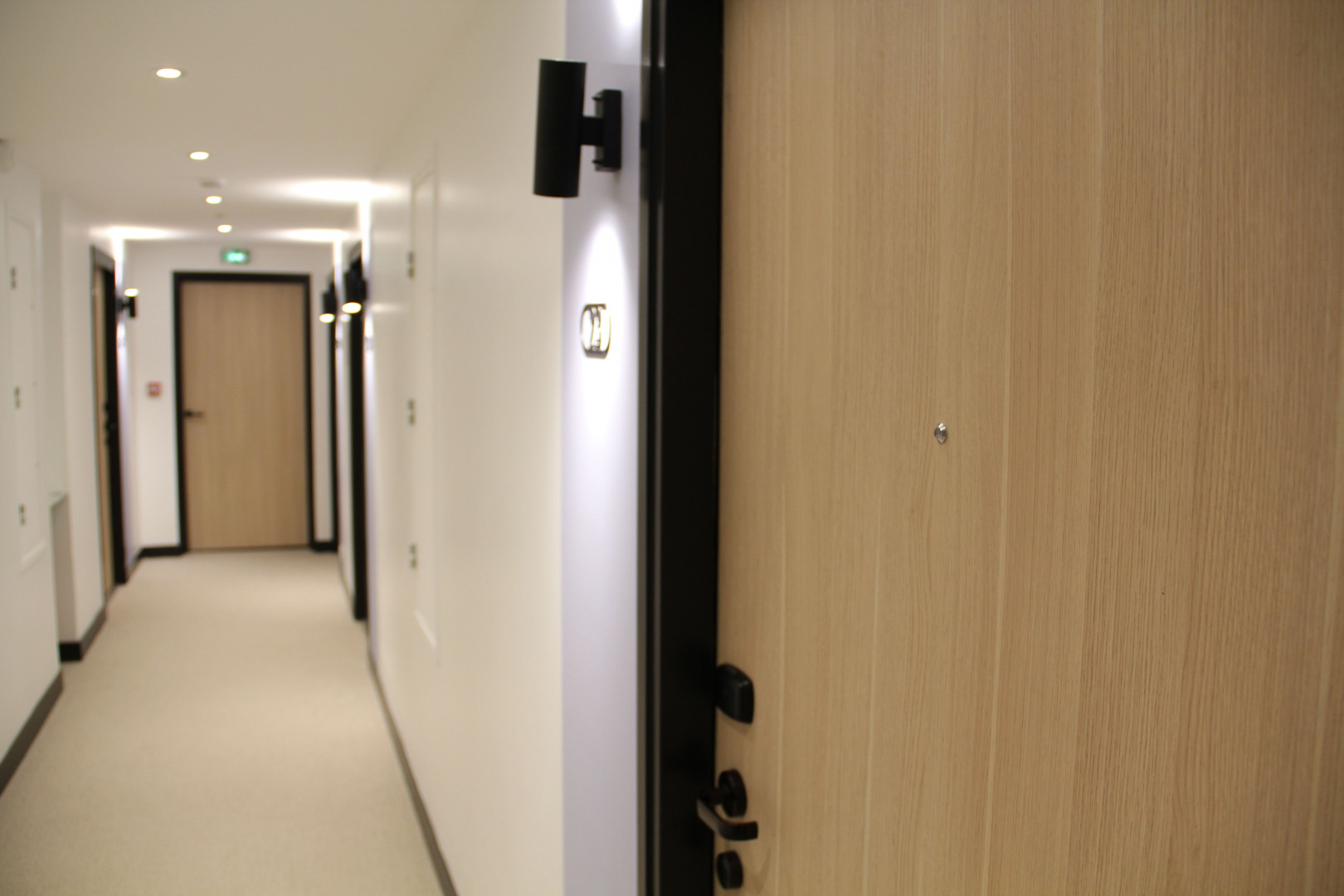 
                                                Location
                                                 Studio d'angle côté jardin avec rooftop, salle de sport, home cinéma, services de ménage et maintenance dans une résidence neuve en colivinG (loyer tout inclus)