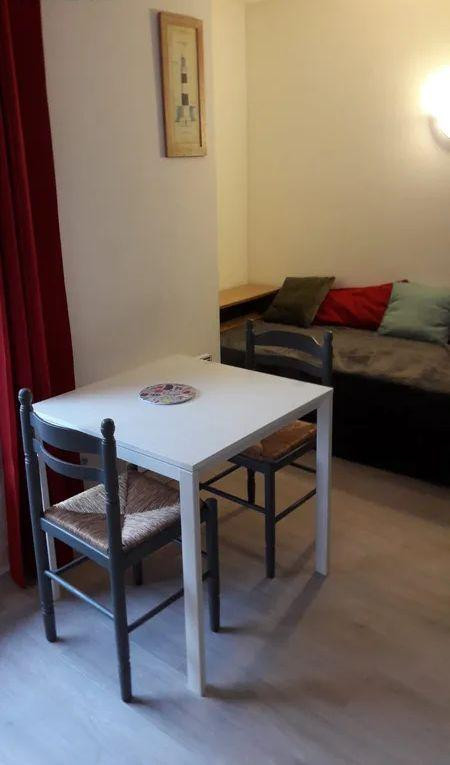 
                                                Location
                                                 Studio dans Résidence sécurisée avec concierge