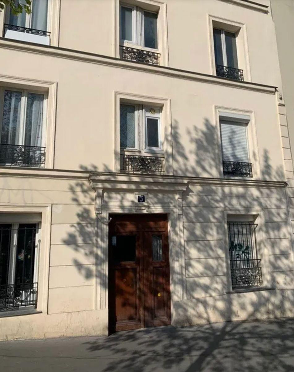 
                                                Location
                                                 Studio de 14m²