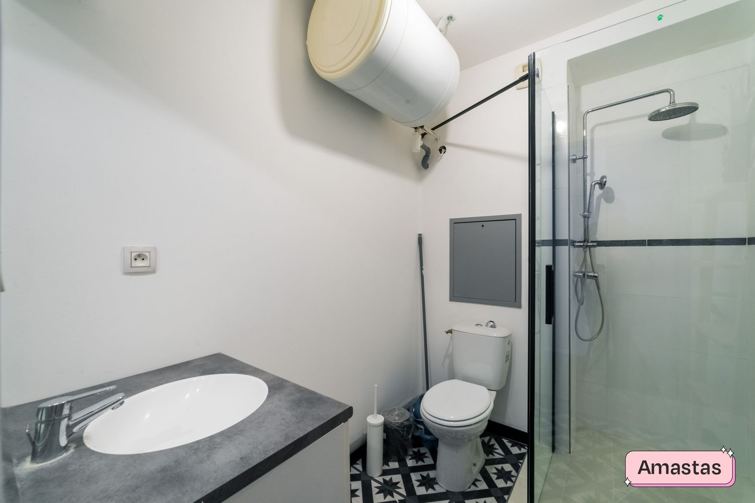 
                                                Location
                                                 STUDIO DE 18M2 MEUBLE ET EQUIPE SUR VILLEURBANNE - 169471