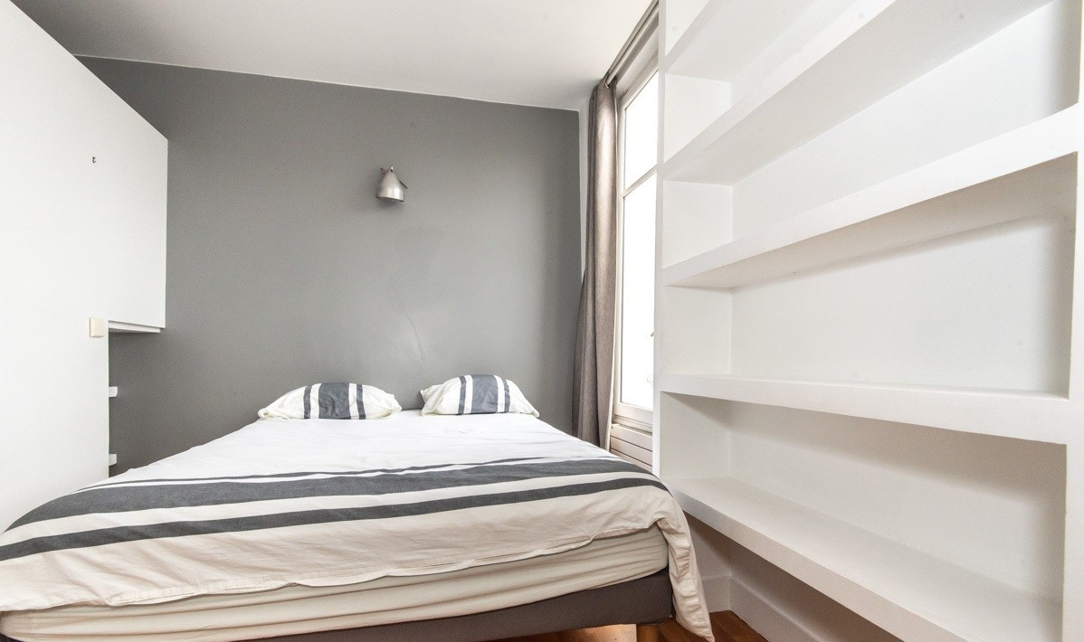 
                                                Location
                                                 Studio de 30 m² –Lumineux et Calme  3er Étage.