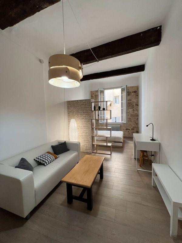 
                                                Location
                                                 Studio de 31 m² en cœur de ville