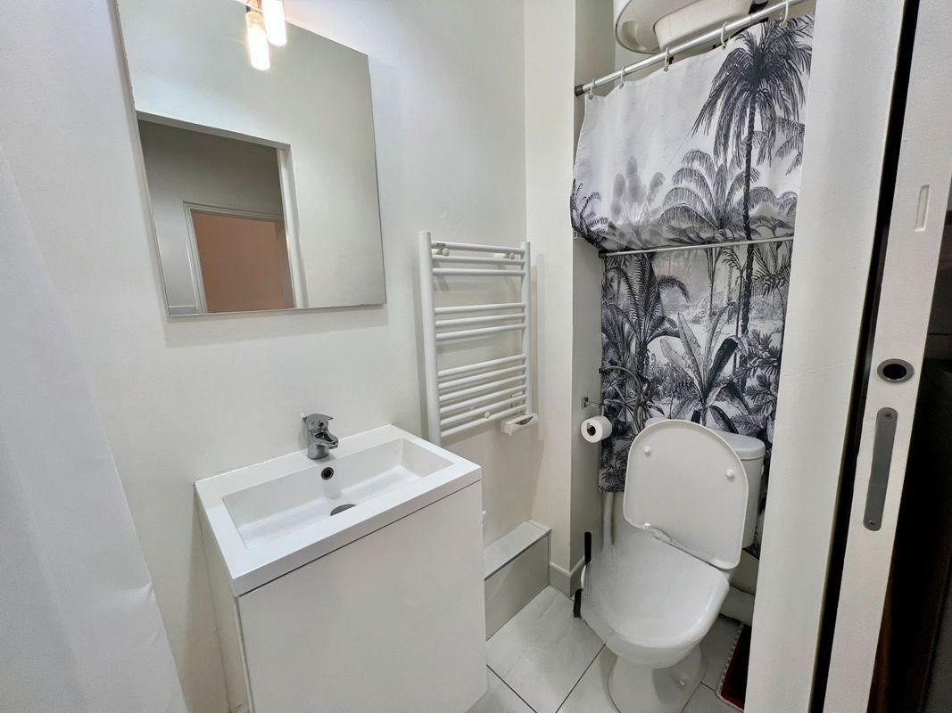 
                                                Location
                                                 Studio de 31 m² en cœur de ville