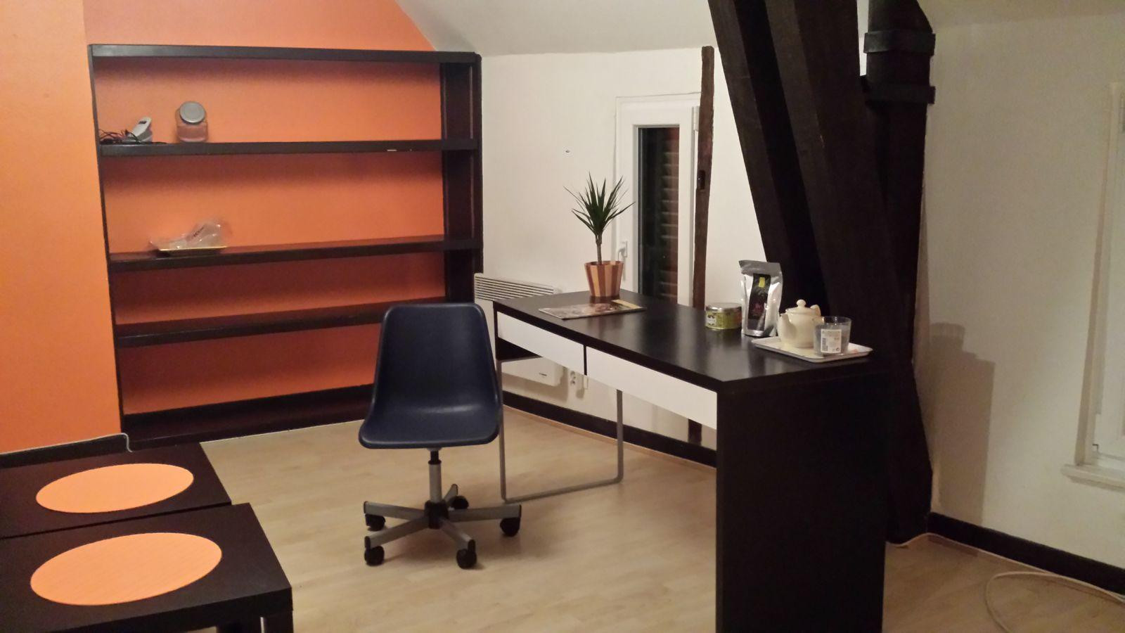 
                                                Location
                                                 Studio de charme au cœur du quartier historique