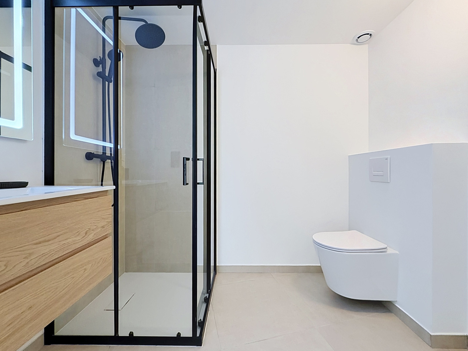 
                                                Location
                                                 Studio en duplex neuf à louer à Riquier