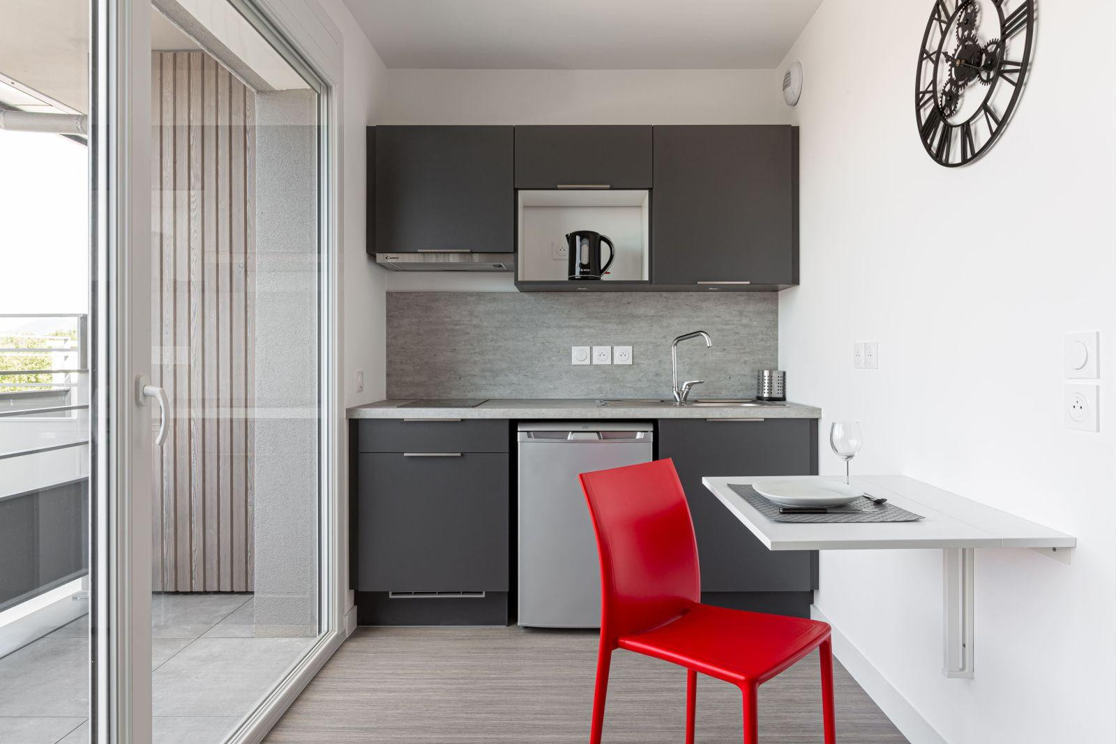 
                                                Location
                                                 Studio en face Campus Annecy