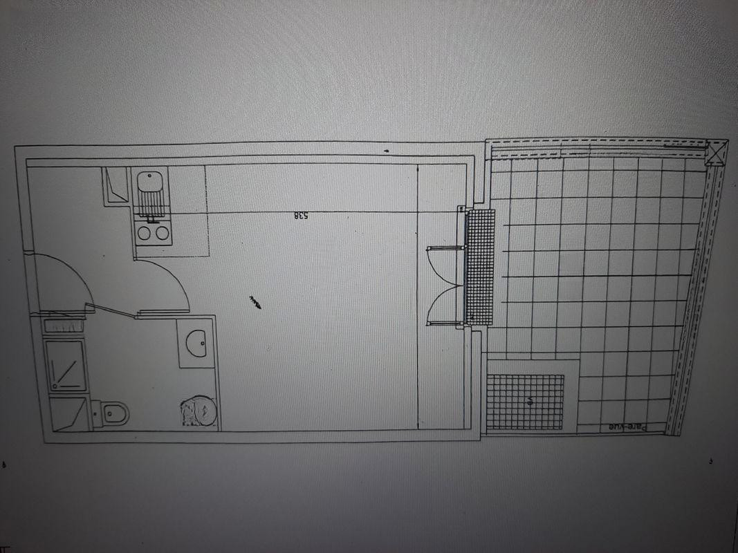 
                                                Location
                                                 Studio en RdC avec terrasse proche centre ville