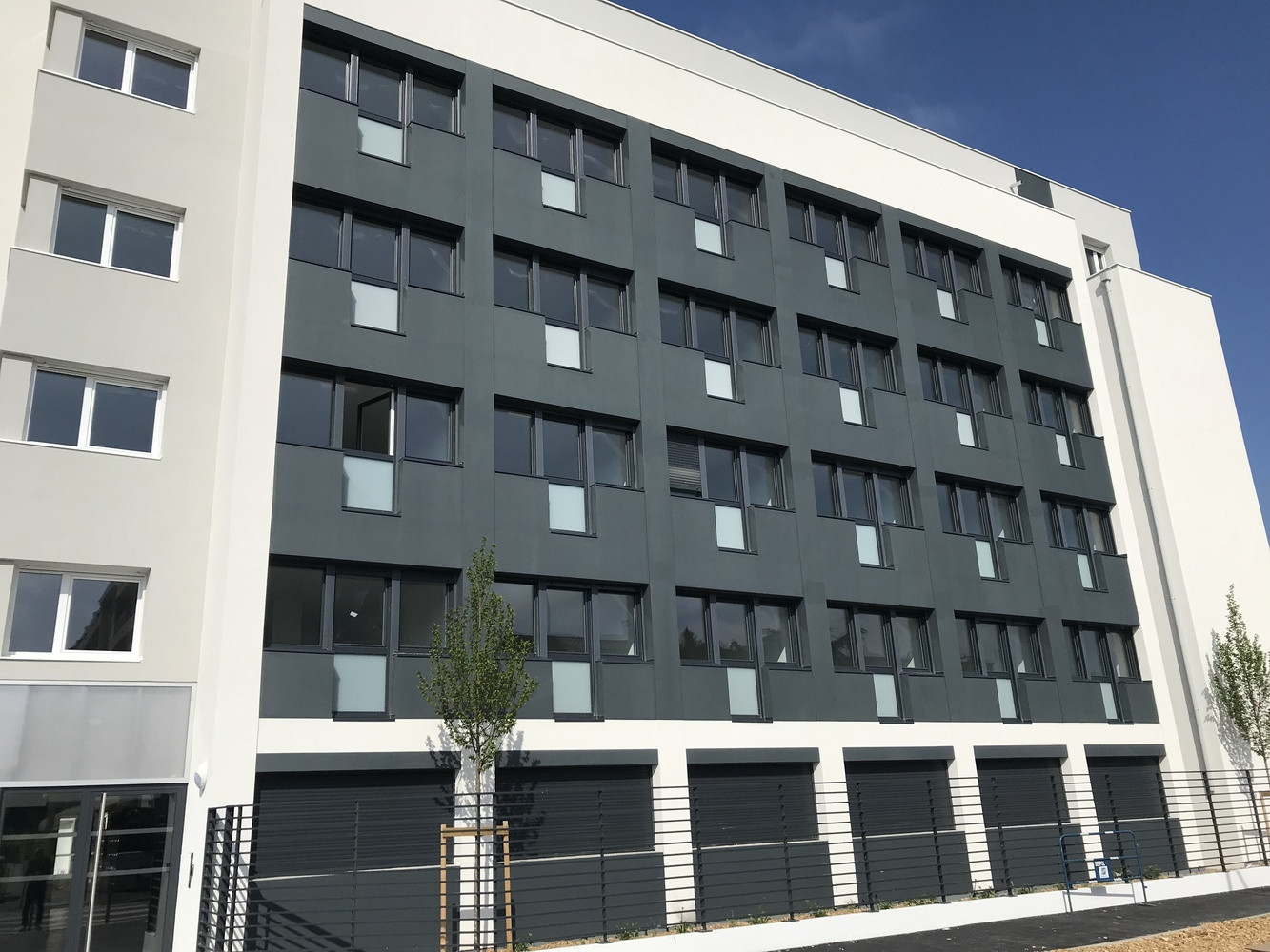 
                                                Location
                                                 Studio en résidence étudiante à services