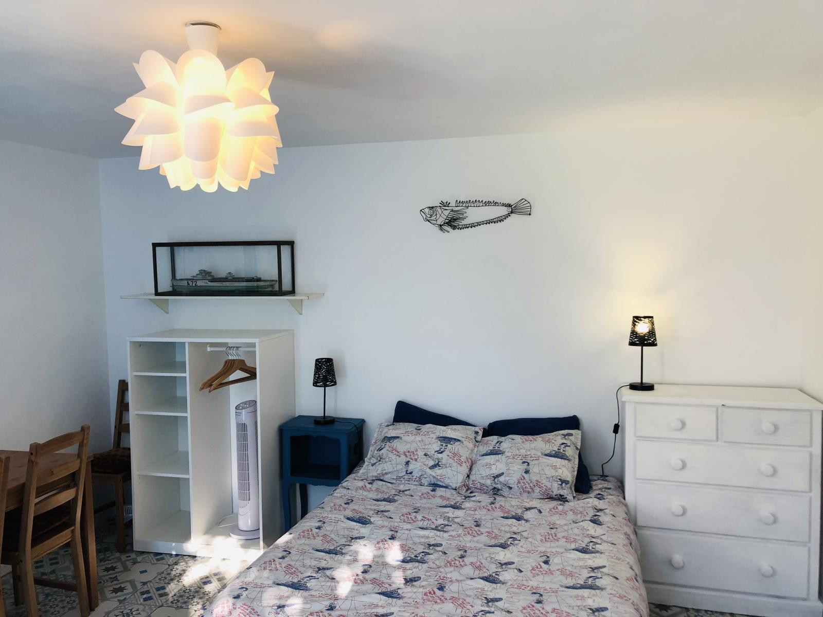 
                                                Location
                                                 Studio en rez de jardin avec place de parking