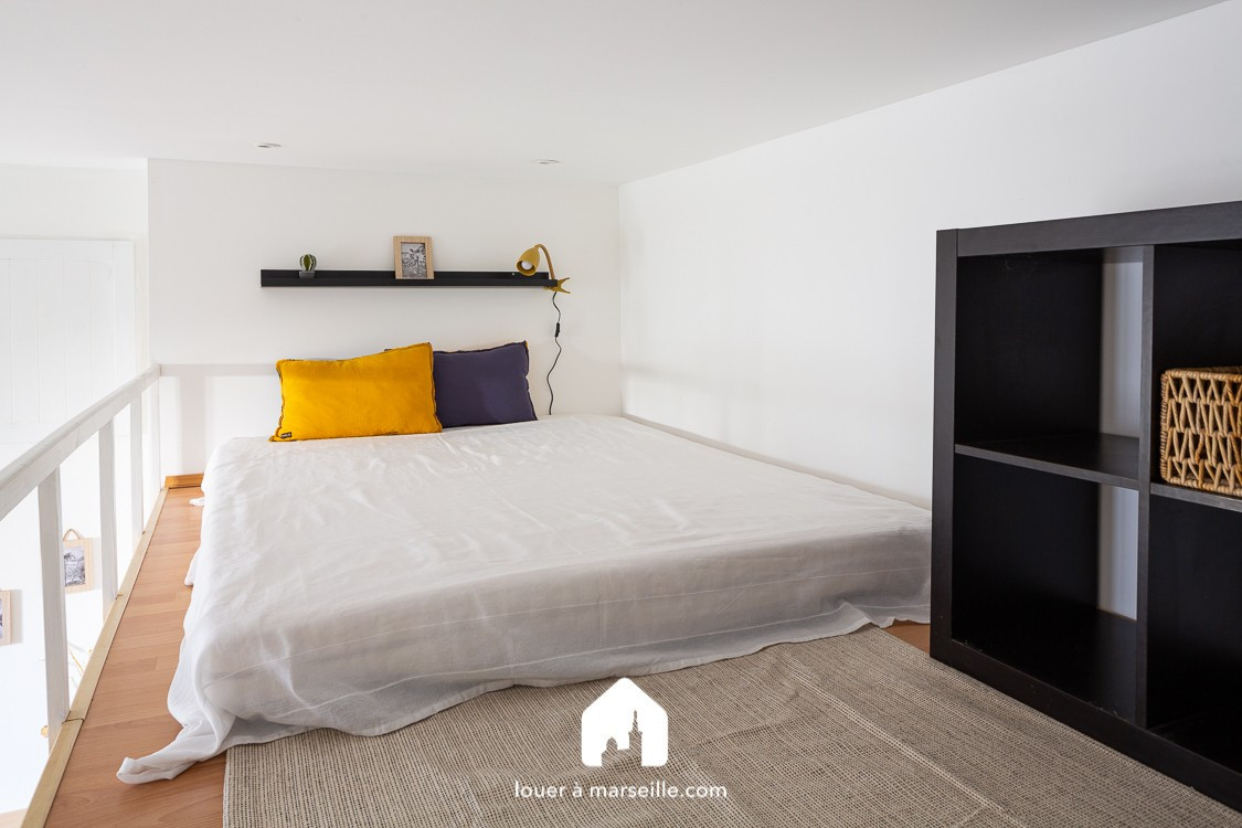 
                                                Location
                                                 Studio Endoume